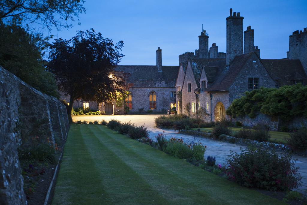 Lympne Castle Cottages Hythe  Exterior photo